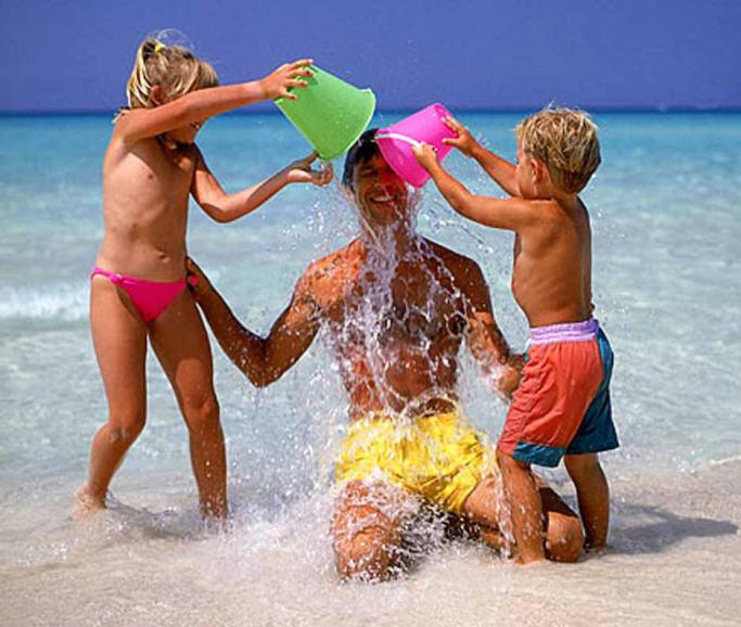 JULY OFFER ALL INCLUSIVE € 441  - with BEACH and CHILDREN DISCOUNTS - Hotel Gianfranco